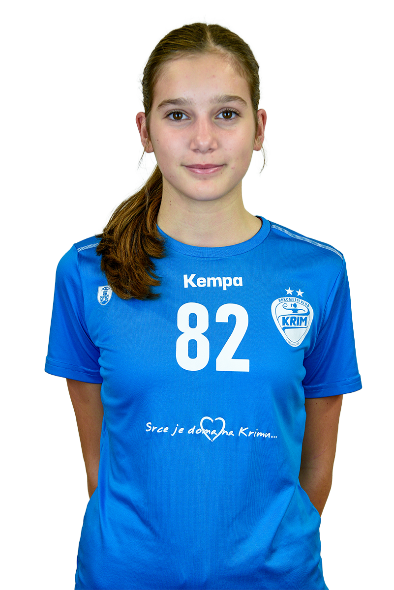 Nia Dončić Papež