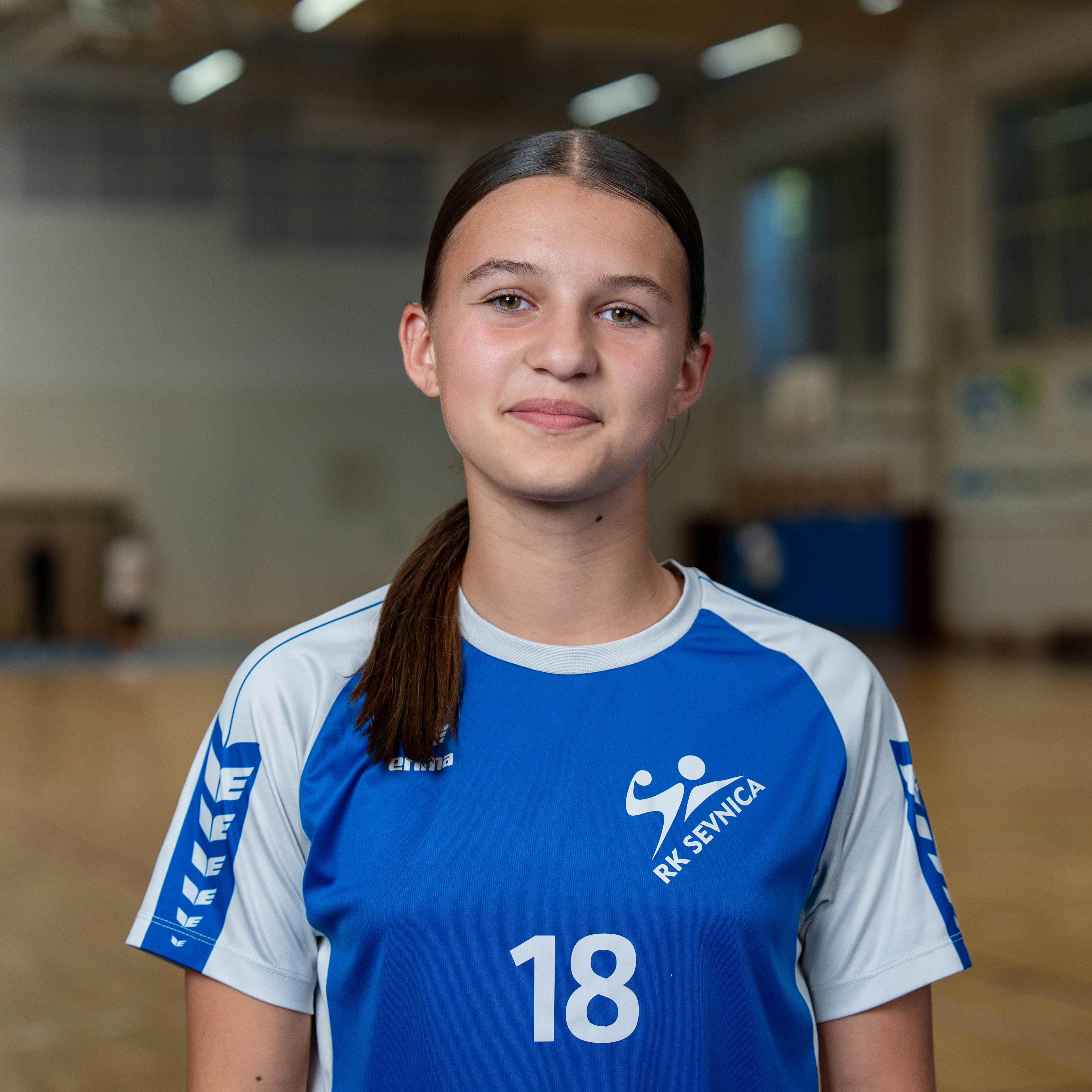 Eva Koritnik